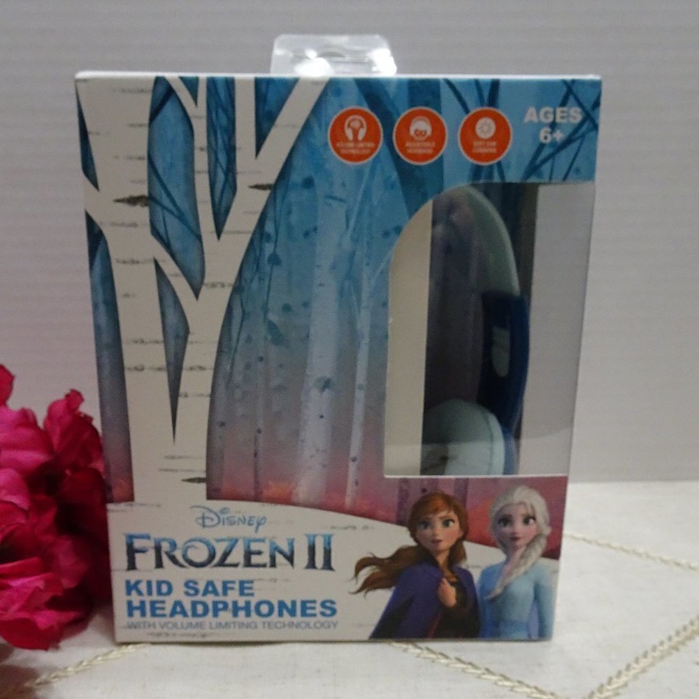 Clearance!💎5/$25 Disney FROZEN II Kid Safe Headphones New